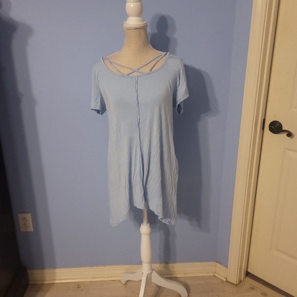 Terre Bleue Medium Womens Top